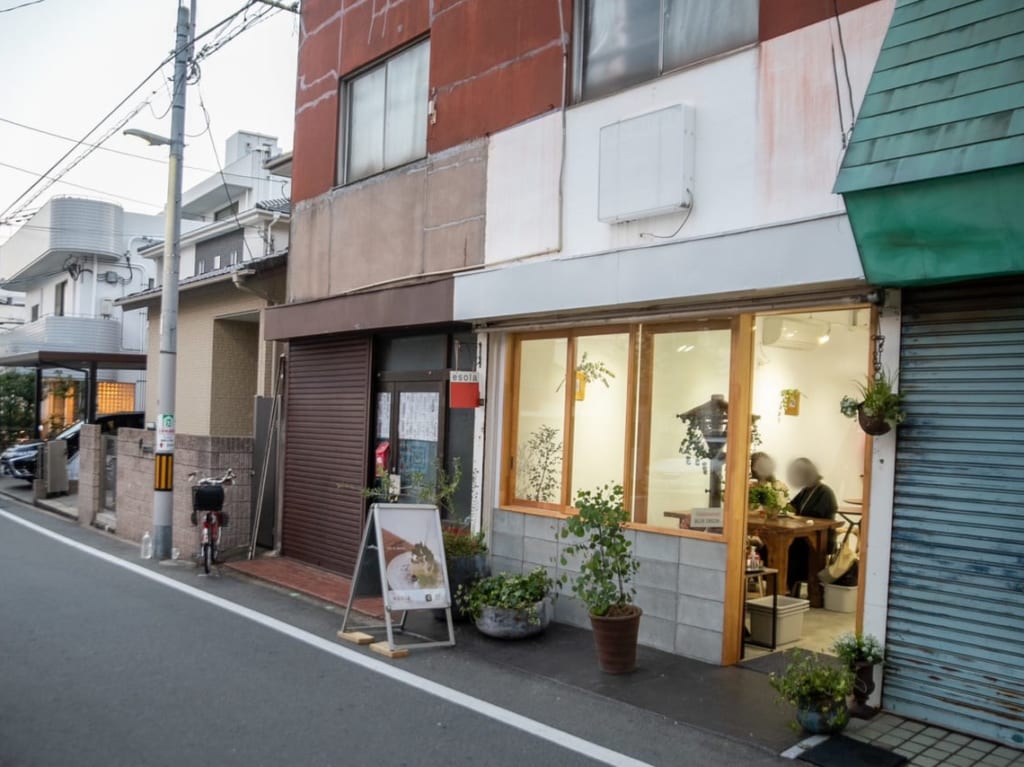 大阪コリアタウン近くのesola