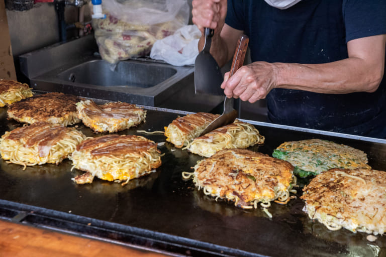 生野区のお好み焼・焼そばのお持ち帰り専門店八光（やこう）