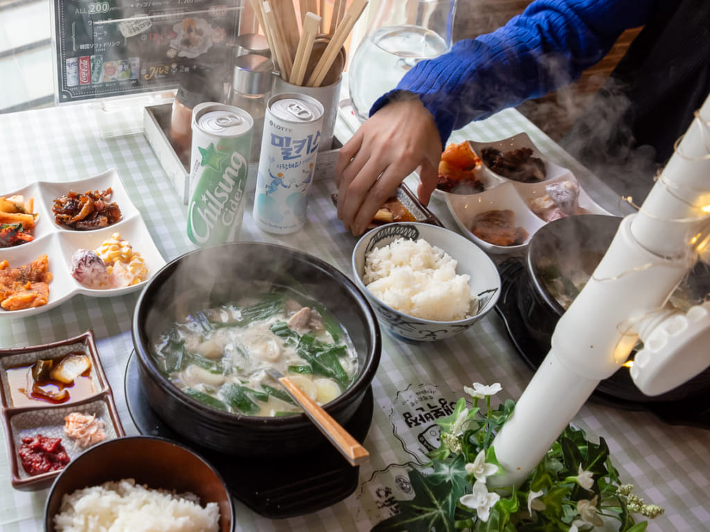 大阪コリアタウン近くの韓国料理店「幸福餃子館」