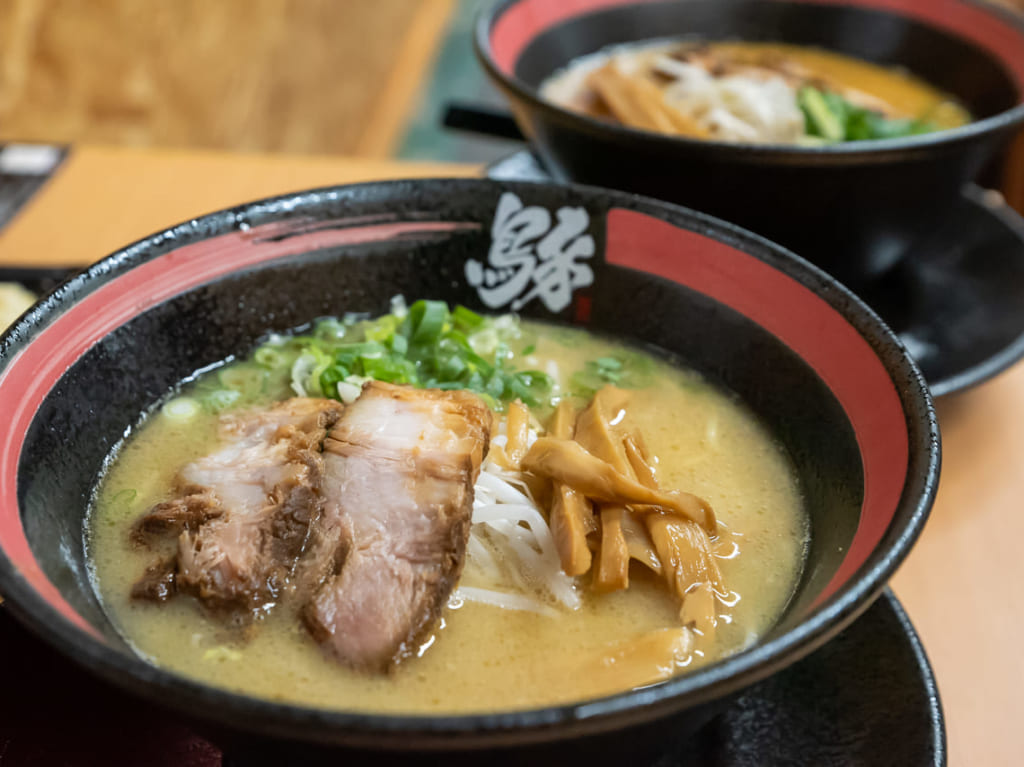 大池橋にオープンした「ラーメンとりとん」