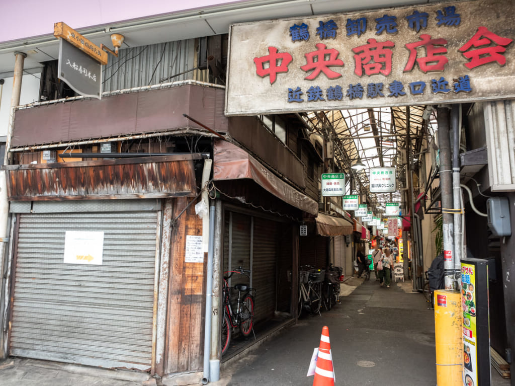 鶴橋駅近くの人気寿司店「入船寿司 本店」の移転