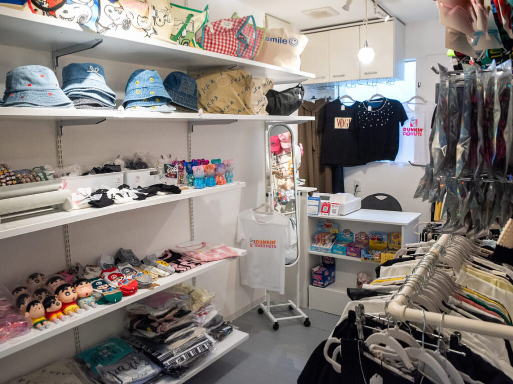鶴橋の商店街にオープンした韓国雑貨店코코（COCO）