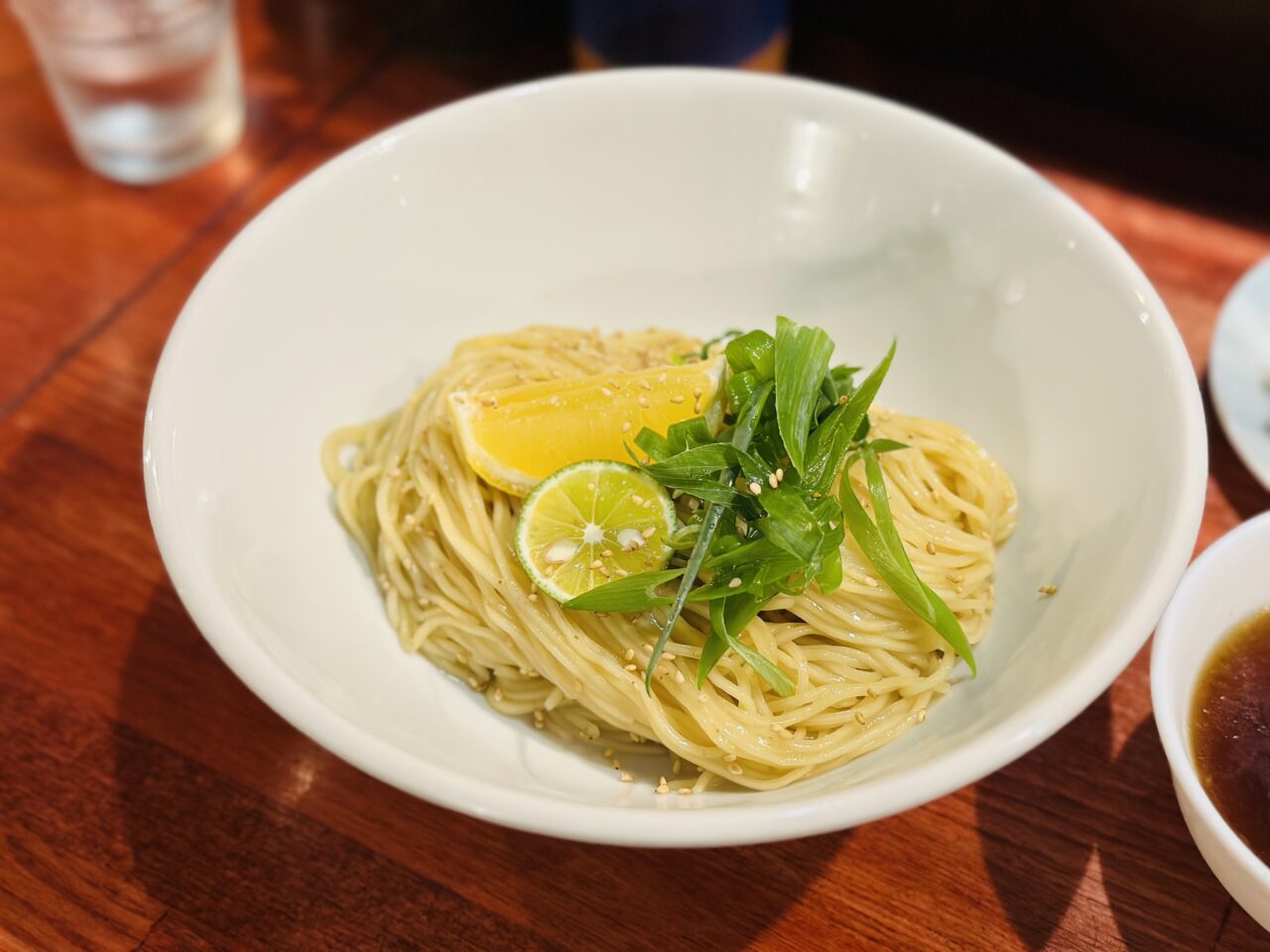 あかよろし